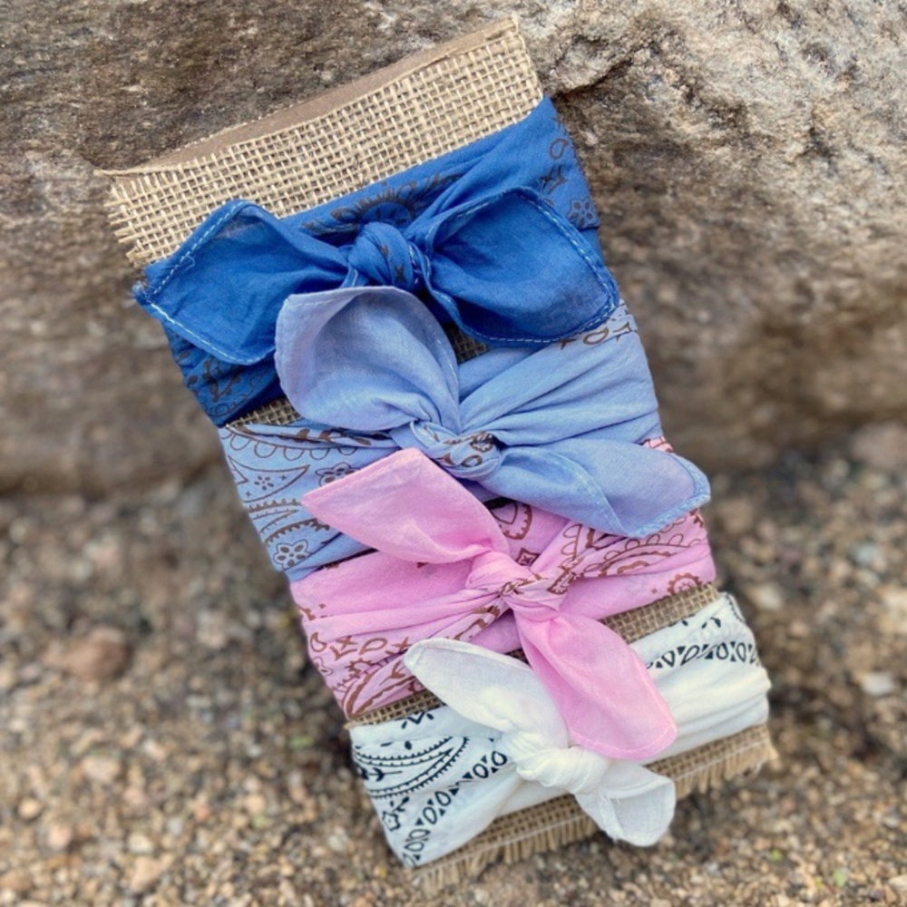 Bandana Bandanas ⭐️NWT Set of 4 “Blue Jean Baby” Hand Dyed, Sun Bleached SCARF - Picture 6 of 14
